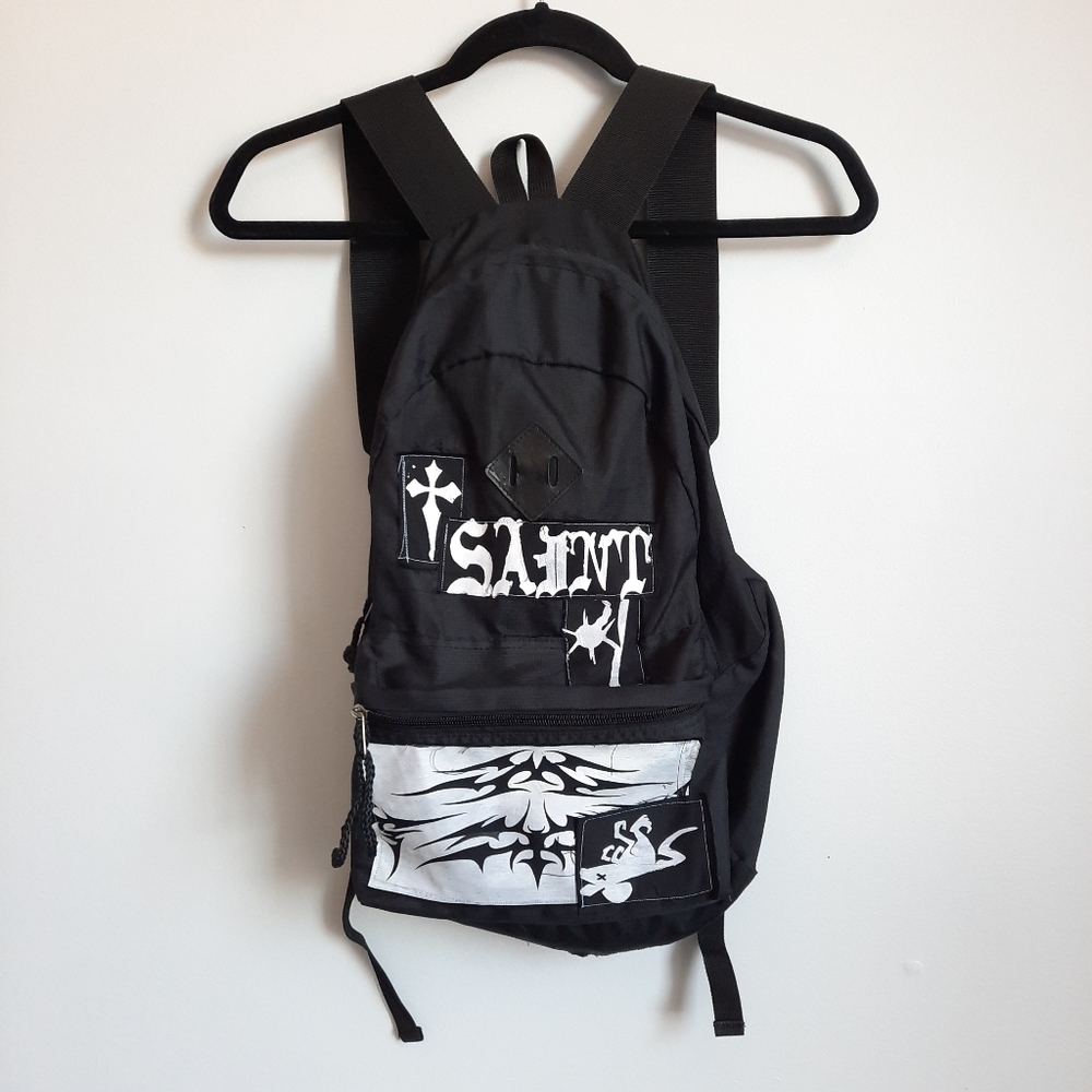 Lightweight Black ๐๐๐๐ฃ๐ฉ ๐๐๐ข๐จ Backpack